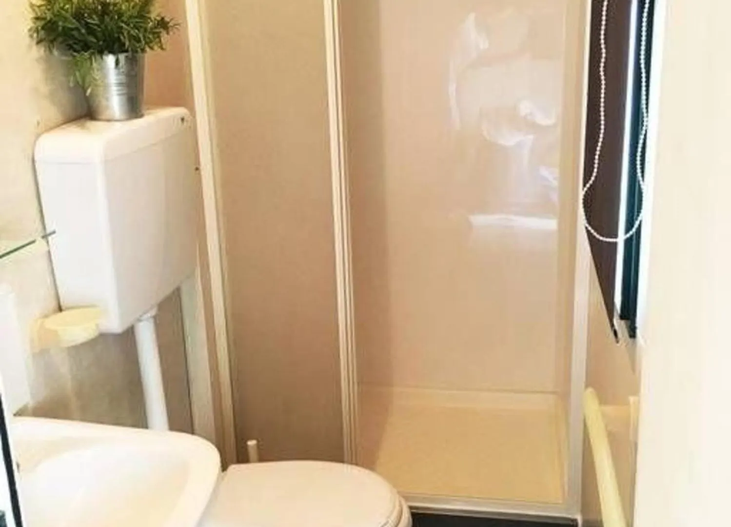 Apartment Ein Grosses Mobilheim Auf Einem Campingplatz Nahe Dem Meer Und Dem Badeort Viareggio